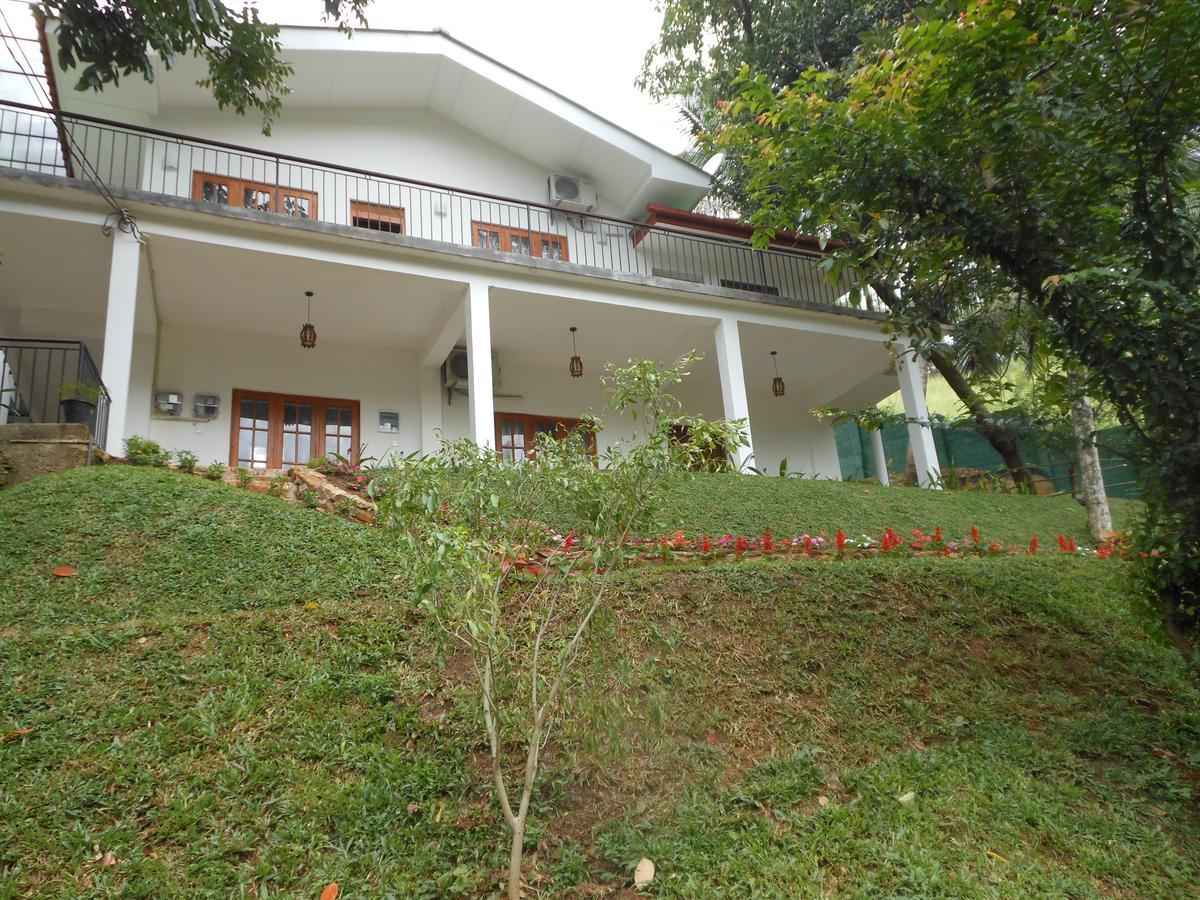 Lavender Hills Home Stay Kandy Exterior foto